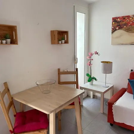 Bungalow 2-4 With Jacuzzi Apartment *